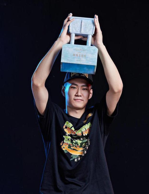  穆古鲁扎新星赛事规则更新表现惊艳，加拿大队未来可期！