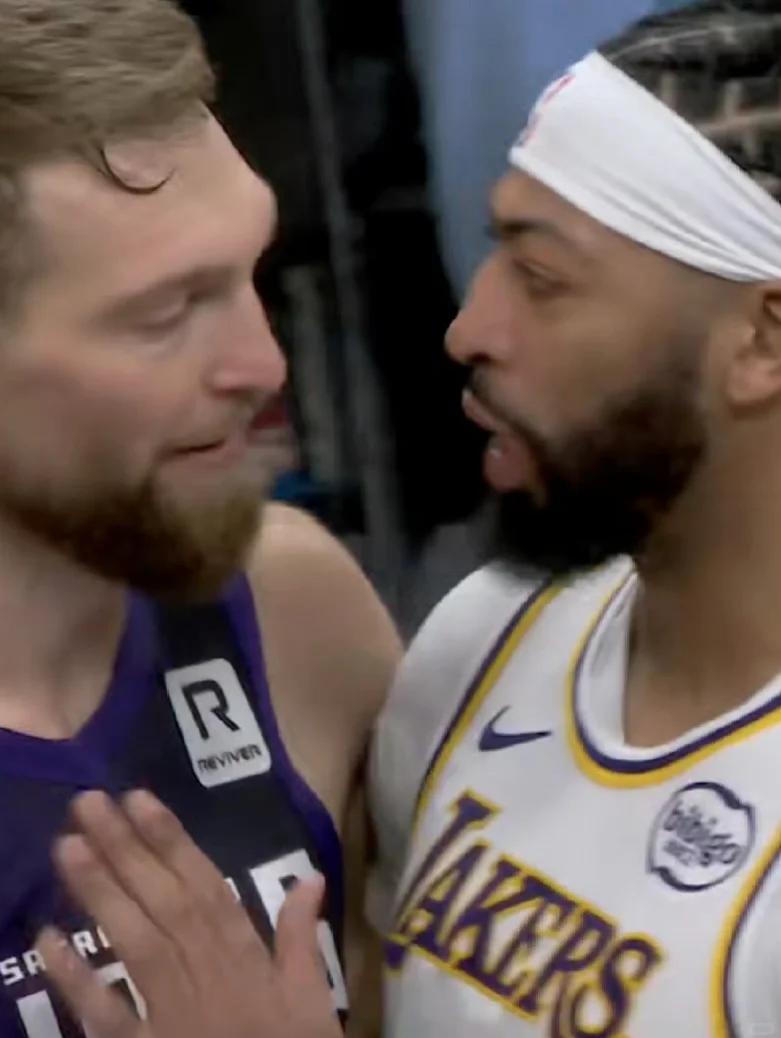  浓眉哥连续五场比赛得分超过出色防守，TL挑战极限！